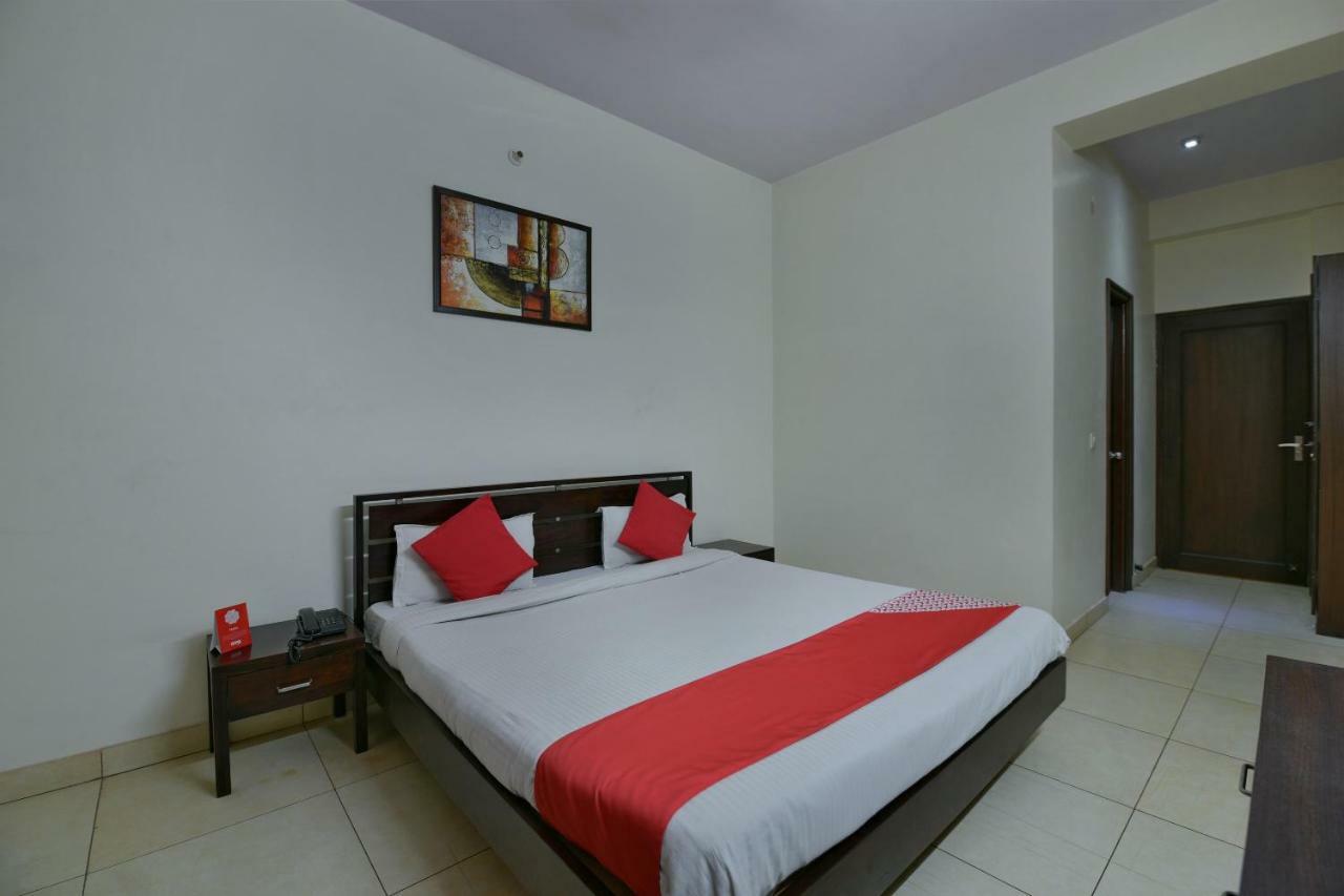 ג'איפור Oyo 4647 Hari Villa Holiday Home מראה חיצוני תמונה